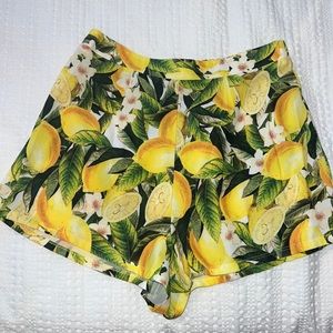 Lemon shorts